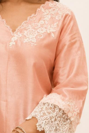 Pink Élan