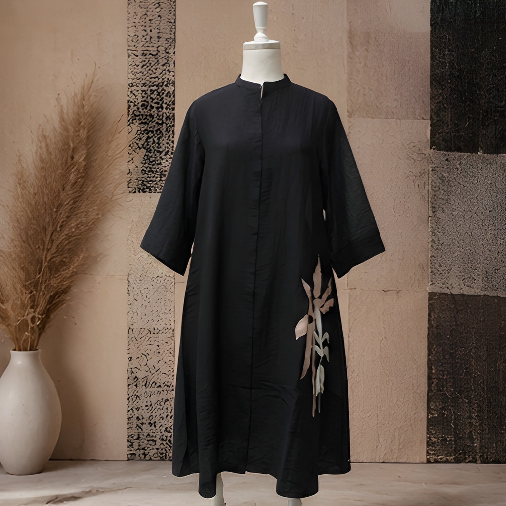 Midnight Willow Artisan A-Line Dress – Botanical Applique Relaxed Fit Midi Dress